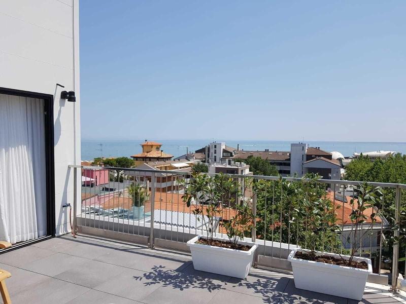 Hotel Monaco Lignano Sabbiadoro Exterior foto