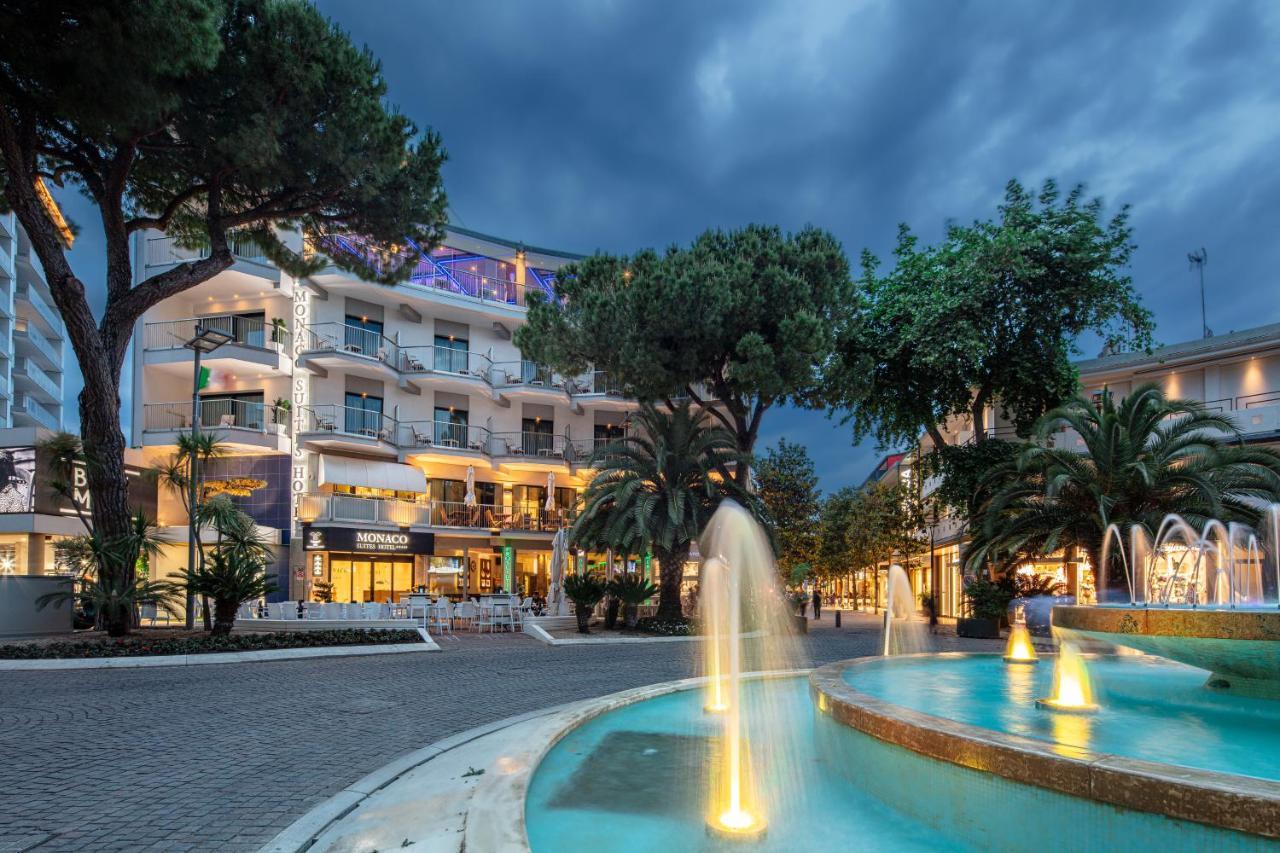 Hotel Monaco Lignano Sabbiadoro Exterior foto